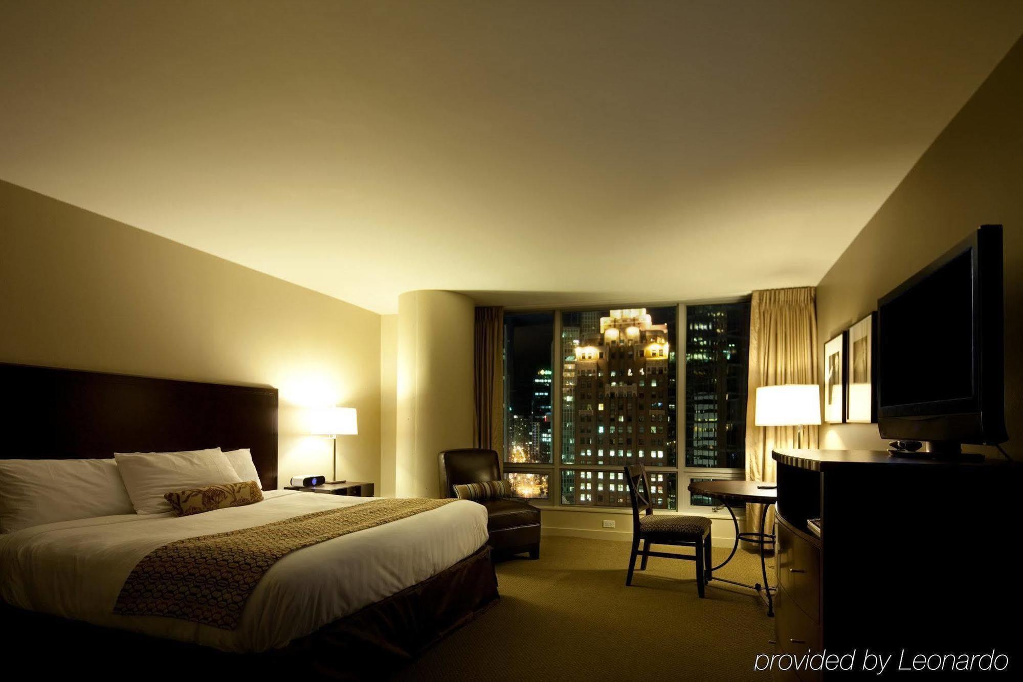 Auberge Vancouver Hotel Phòng bức ảnh